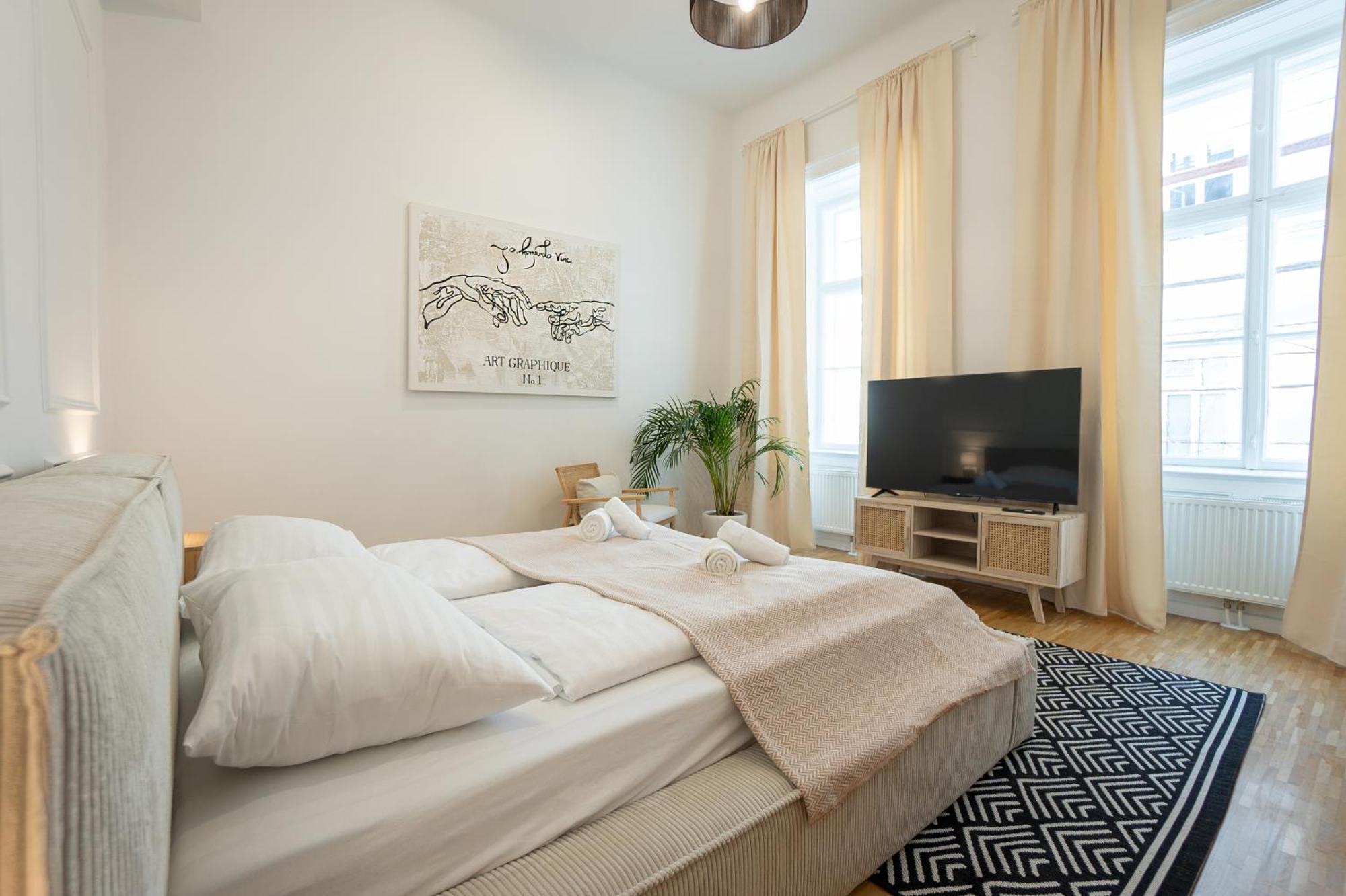 Vibrant 107 M2 Flat In The City Center Відень Екстер'єр фото